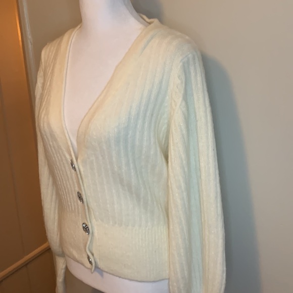 INTERMIX Ella Jewel Cardigan Wool Ivory 
Sweater Size Small - Picture 5 of 13